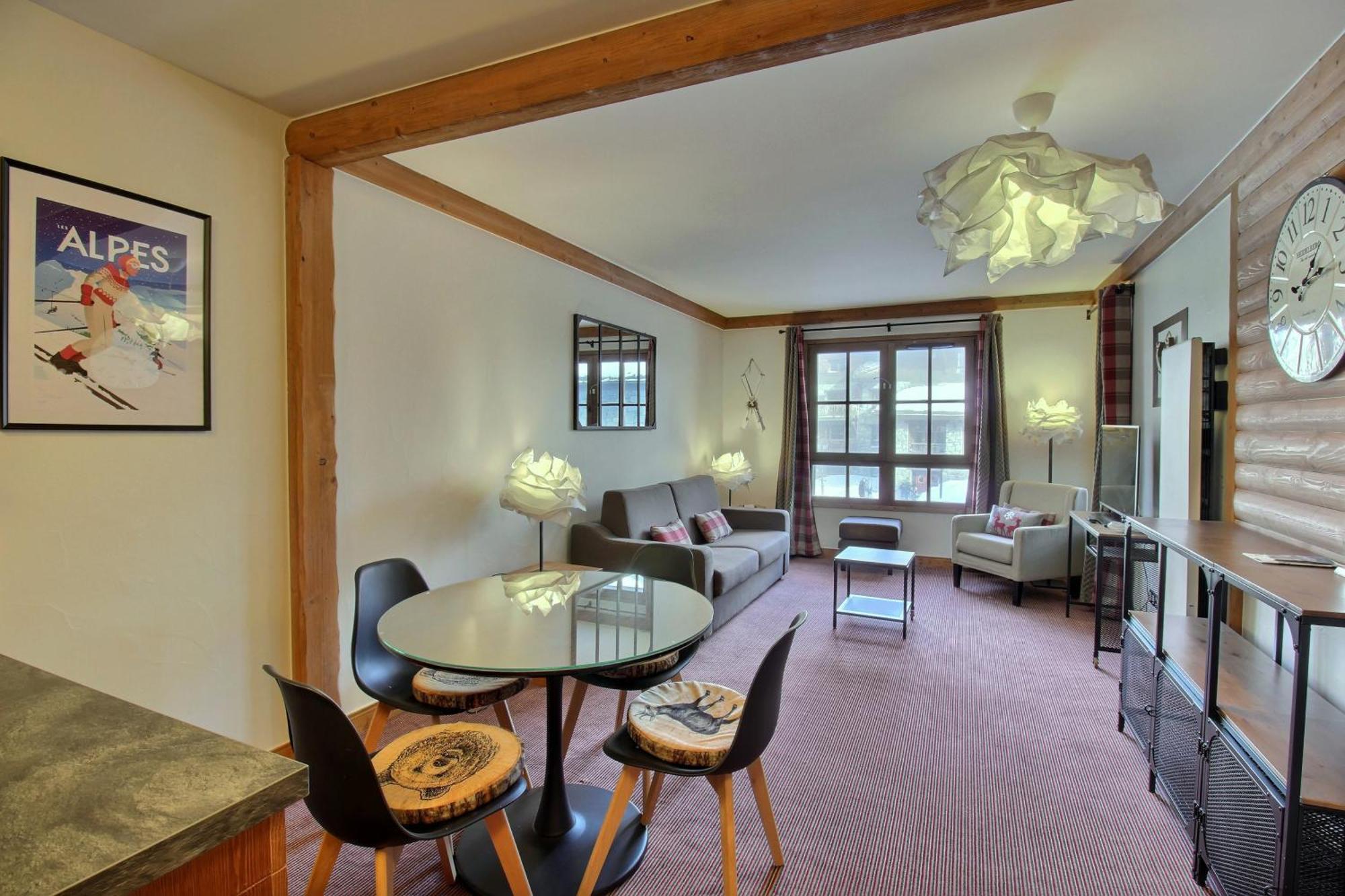 Arc 1950 - Appartement Moderne - Sauna Hammam Jacuzzi - 4 Personnes Les Arcs  ภายนอก รูปภาพ