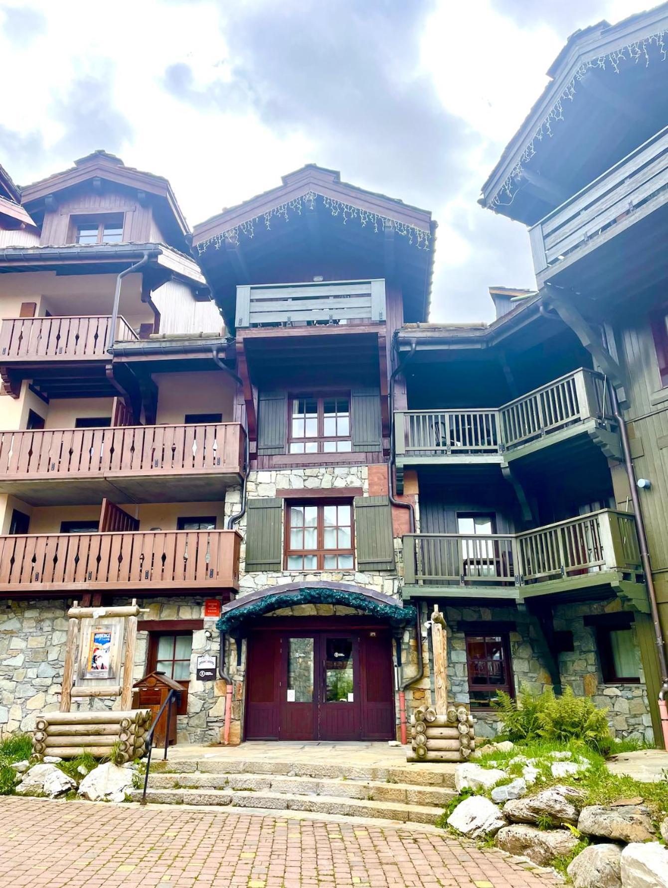 Arc 1950 - Appartement Moderne - Sauna Hammam Jacuzzi - 4 Personnes Les Arcs  ภายนอก รูปภาพ